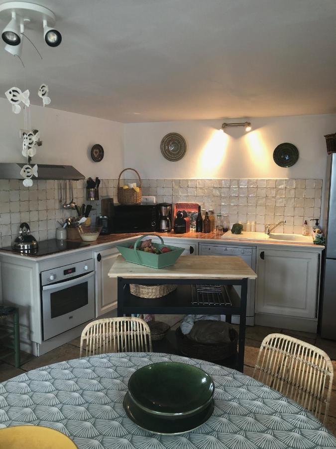 Maison De Plain Pied Pour 4 Pers Piscine Lussan Lussan  Eksteriør bilde